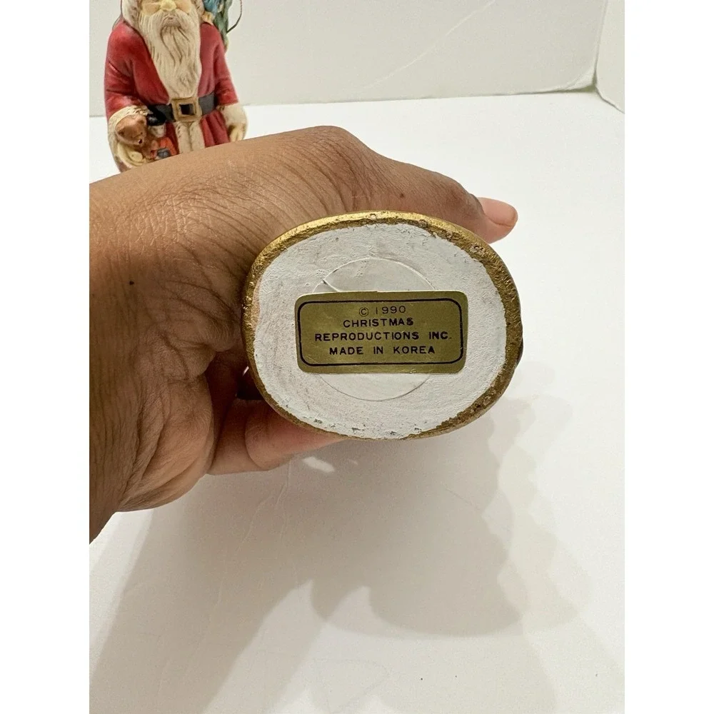Vintage Old World Santa From‎ Around The World Ceramic Ornament Lot of 4